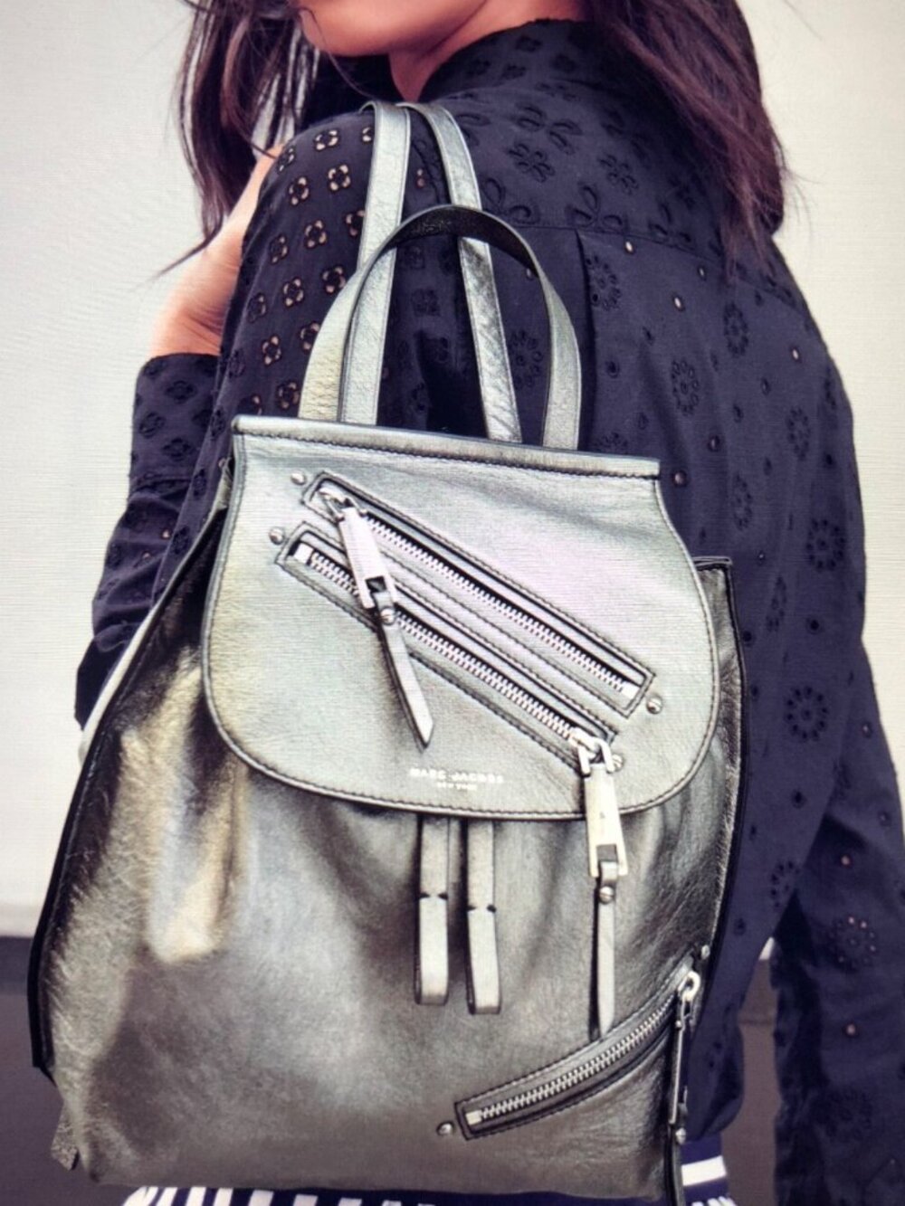 ✨ RARE Marc Jacobs Gotham Silver Metallic Leather Backpack Mini Bookbag ✨